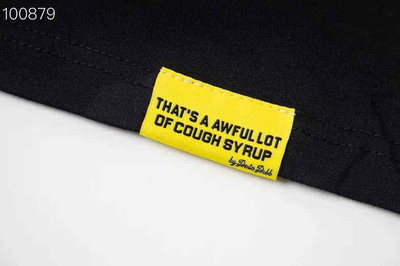 2216#Active Black ｜ THAT'S A AWFUL LOT OF COUGH SYRUP In Stock Real shot American simple fashion brand loose casual T-shirt Fabric (fabric): 32 counts Weight combed double yarn pure cotton Sizes (size): S-M L X L Color (colour): Black 👉
